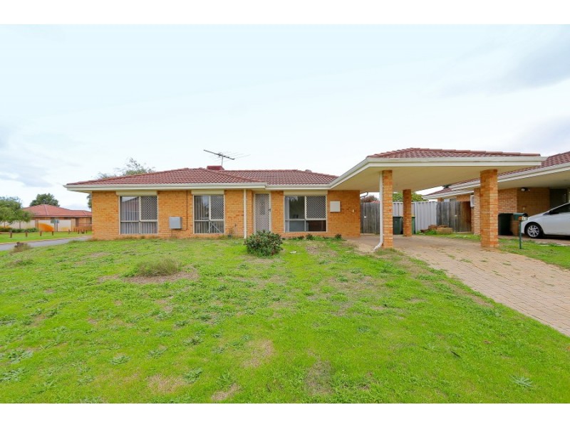 17 Lansing St, Queens Park WA 6107