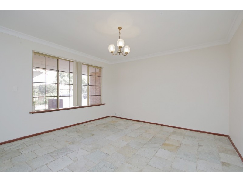 68 Dealy Close, Cannington WA 6107