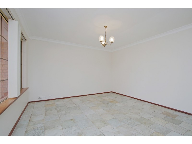 68 Dealy Close, Cannington WA 6107