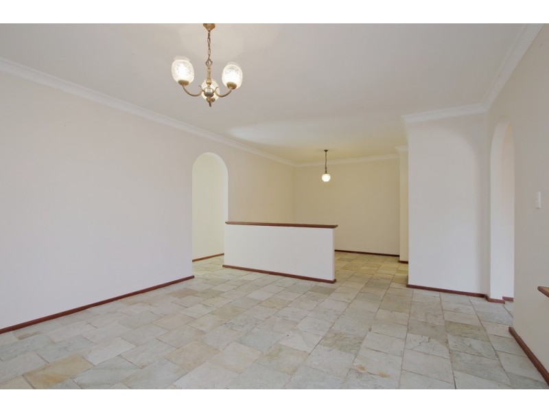 68 Dealy Close, Cannington WA 6107