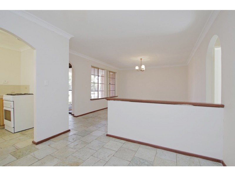 68 Dealy Close, Cannington WA 6107