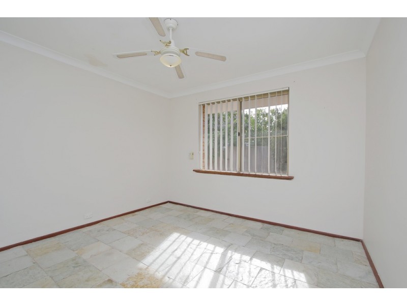 68 Dealy Close, Cannington WA 6107