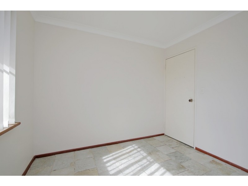 68 Dealy Close, Cannington WA 6107