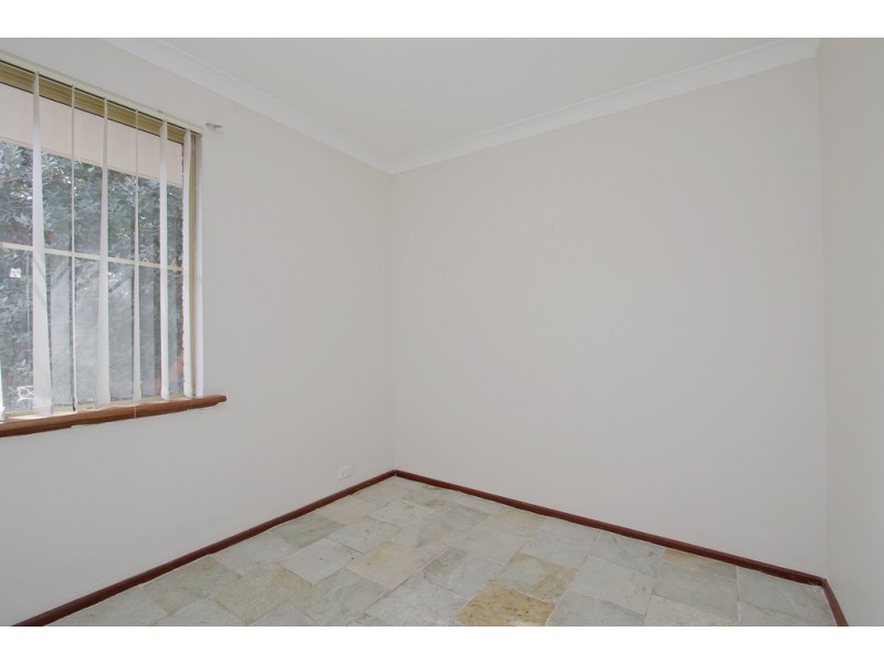 68 Dealy Close, Cannington WA 6107