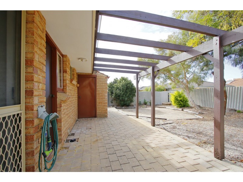 68 Dealy Close, Cannington WA 6107