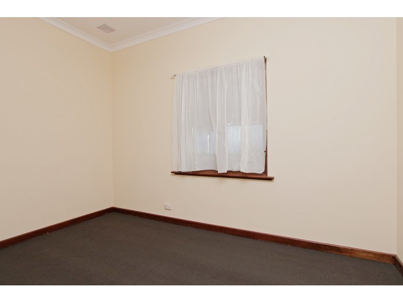 153 William Street, Beckenham WA 6107