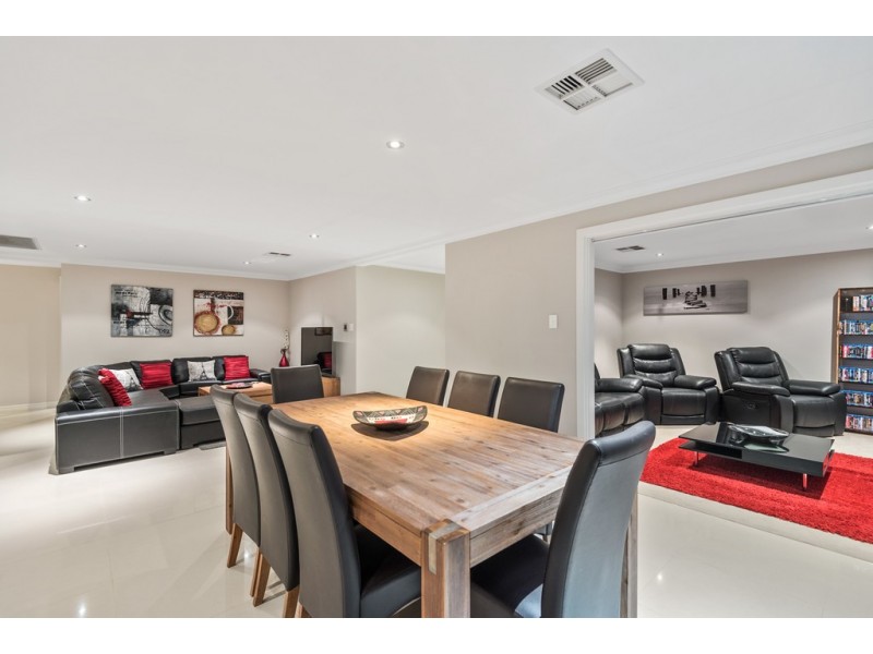 66A Beach Road, Watermans Bay WA 6020