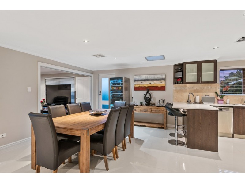 66A Beach Road, Watermans Bay WA 6020