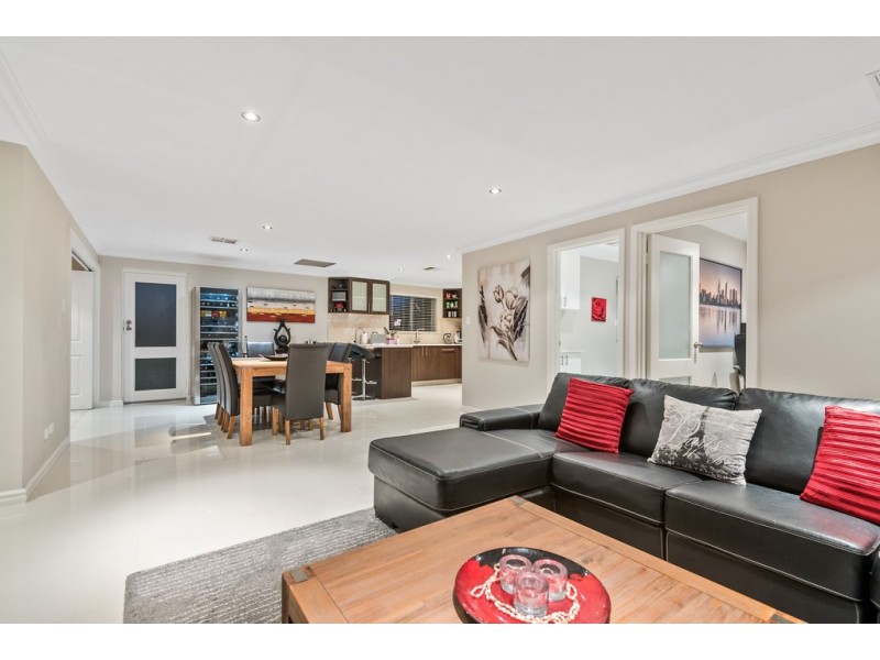 66A Beach Road, Watermans Bay WA 6020