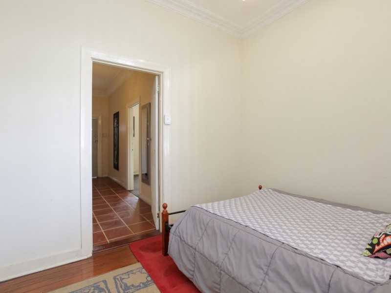 39 Stockman Way, Cannington WA 6107