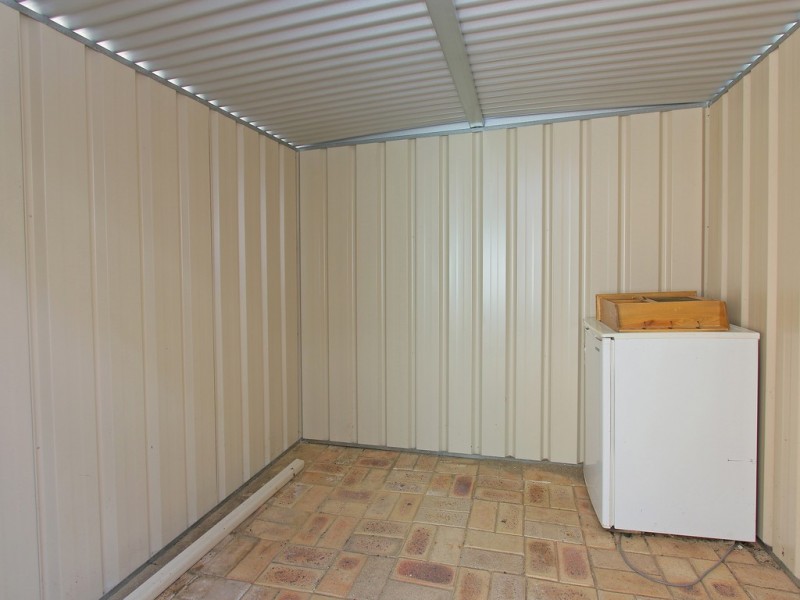 33A Nicholson Rd, Cannington WA 6107