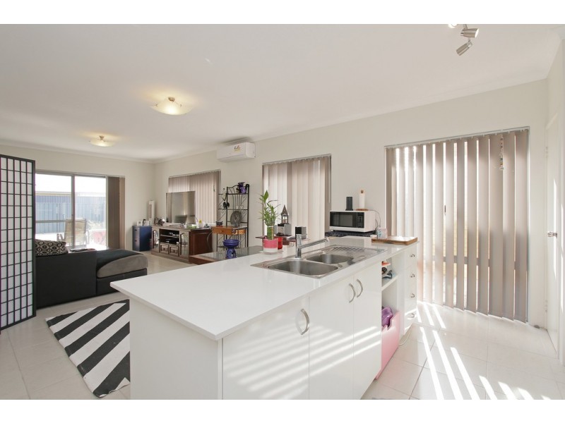 4 Scoparia Way, Baldivis WA 6171