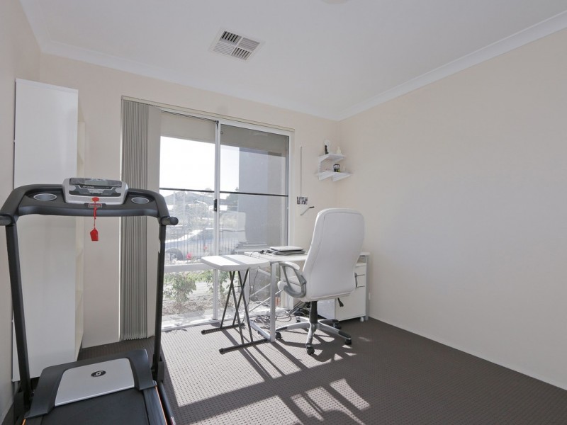 5 Harrogate St, Beckenham WA 6107