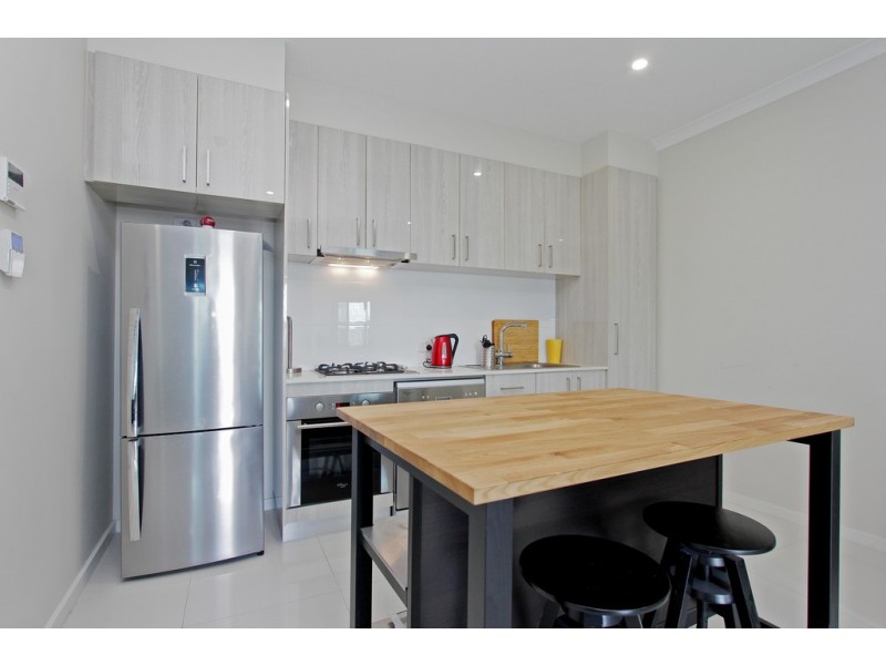 8/2 Edward Street, Perth WA 6000