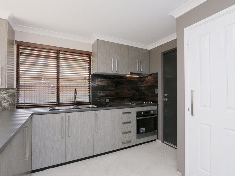 21 Abrolhos  Loop, Beckenham WA 6107