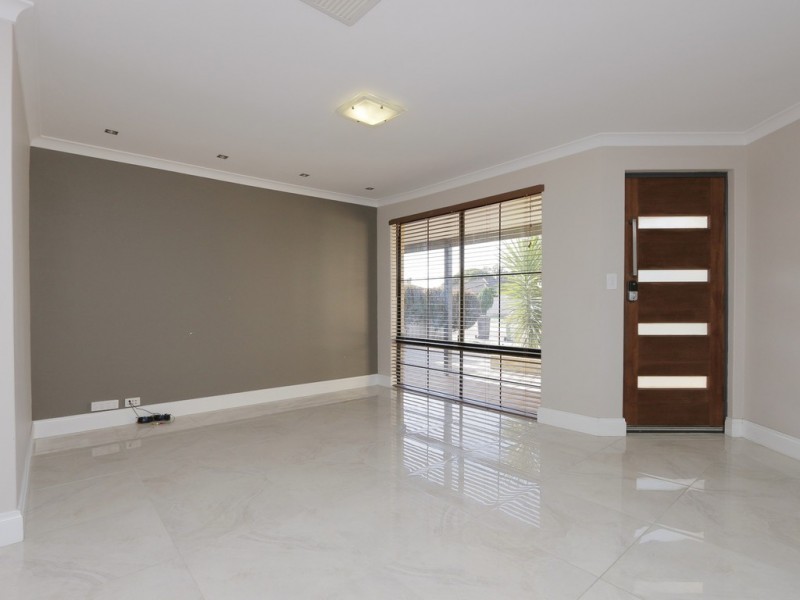21 Abrolhos  Loop, Beckenham WA 6107