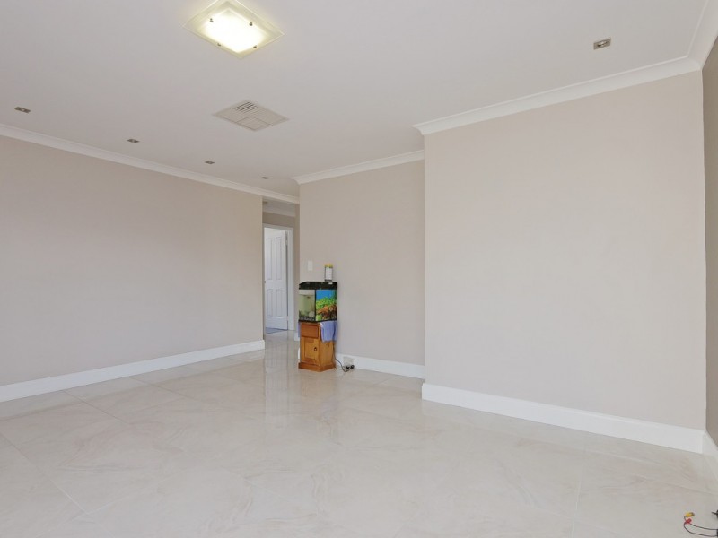 21 Abrolhos  Loop, Beckenham WA 6107