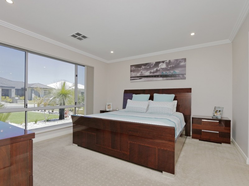 24 Bradstocks Grove, Southern River WA 6110
