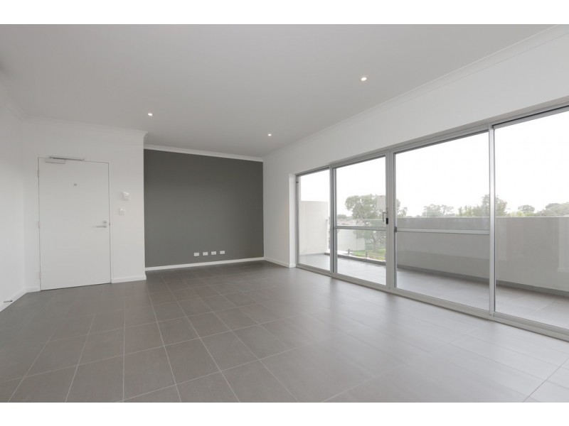 304/9 Leila Street, Cannington WA 6107