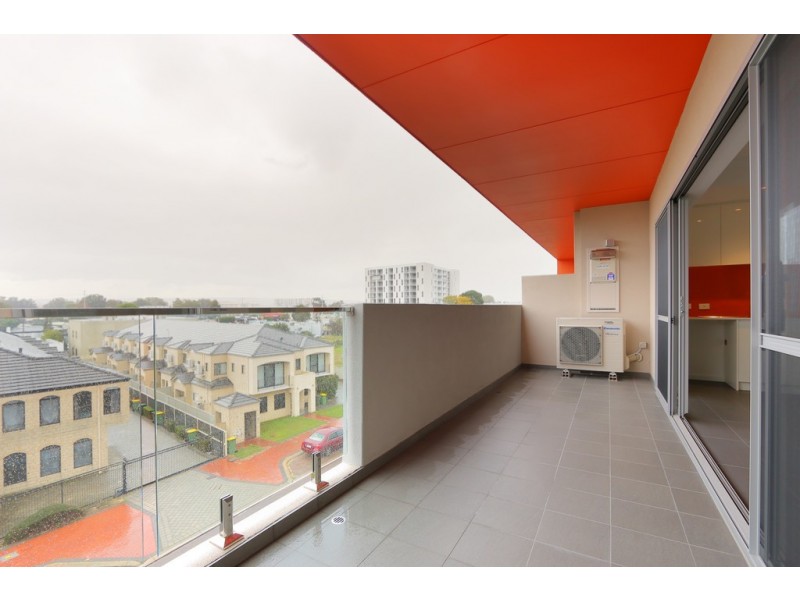 304/9 Leila Street, Cannington WA 6107