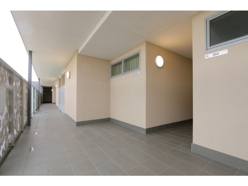 304/9 Leila Street, Cannington WA 6107