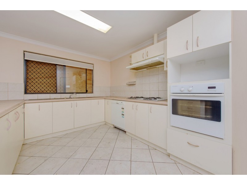 9 Quinn Avenue, Bentley WA 6102