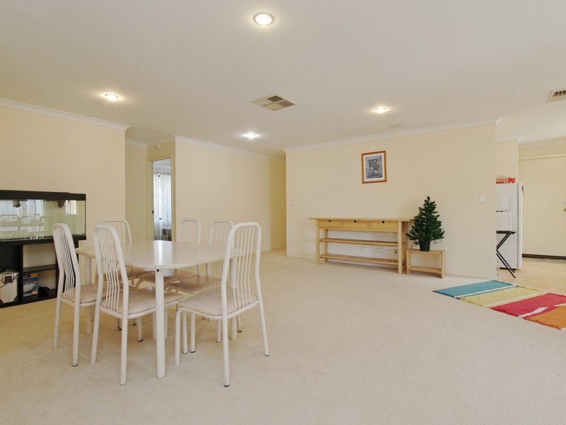 6 Cutten Place, Langford WA 6147