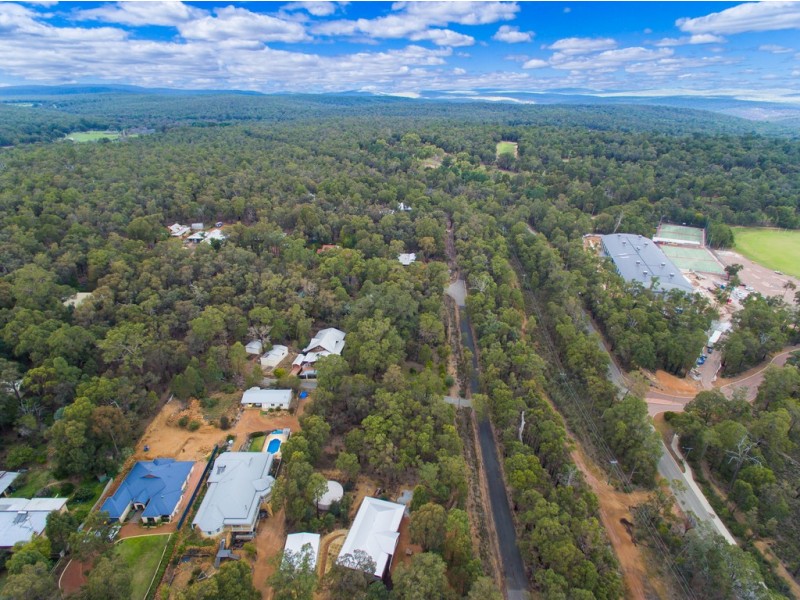21 Patton Road, Mundaring WA 6073