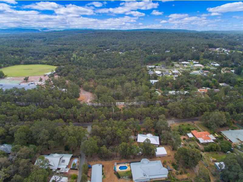 21 Patton Road, Mundaring WA 6073