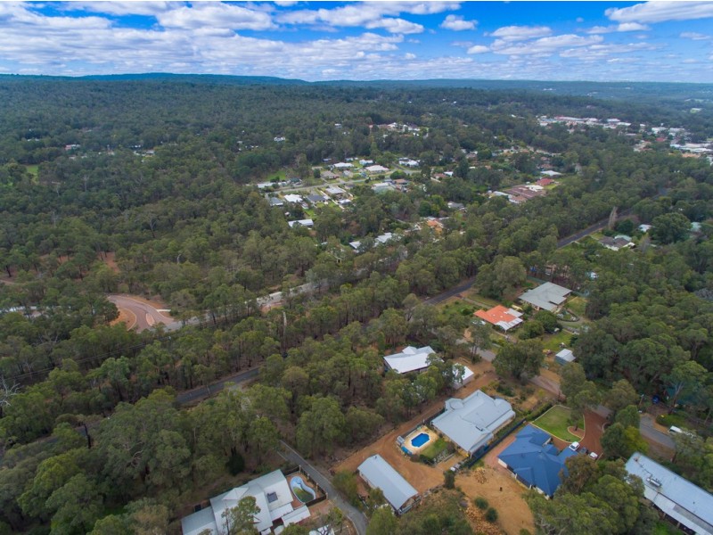 21 Patton Road, Mundaring WA 6073