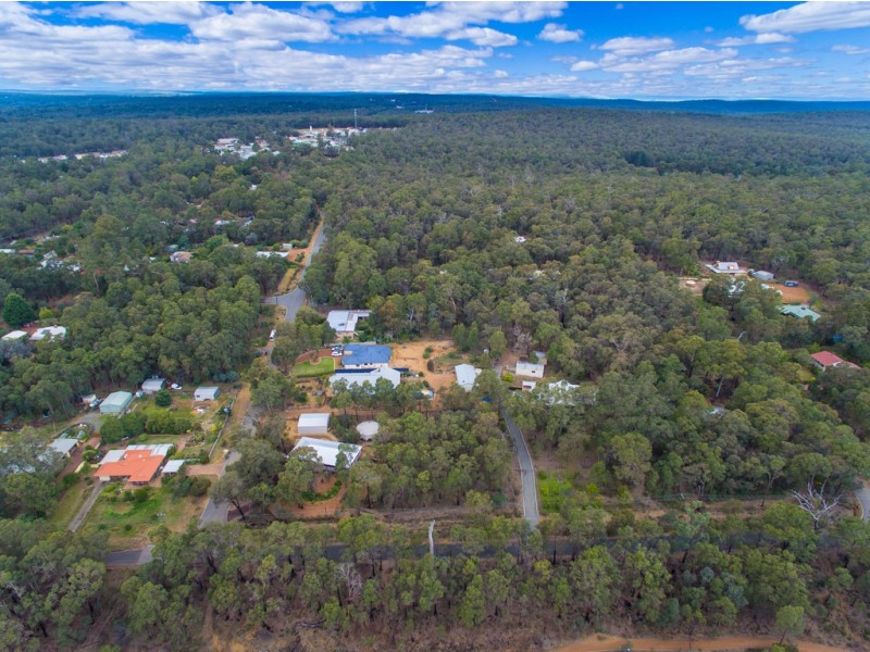 21 Patton Road, Mundaring WA 6073