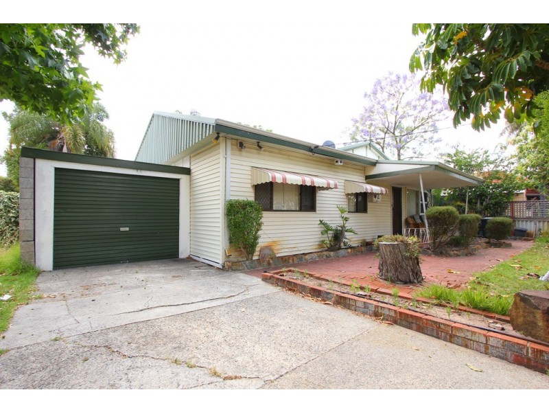 2 North Street, Beckenham WA 6107