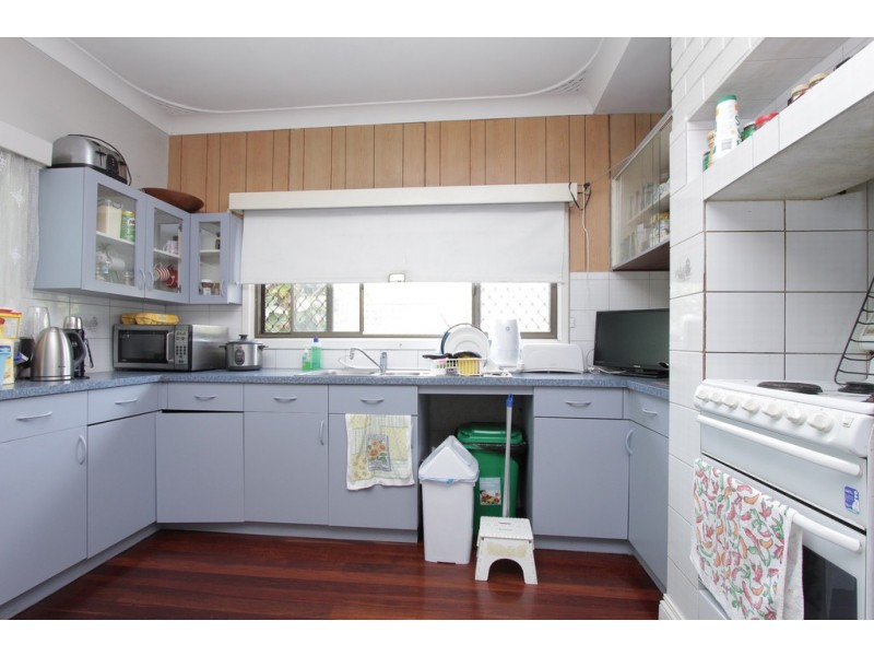 2 North Street, Beckenham WA 6107