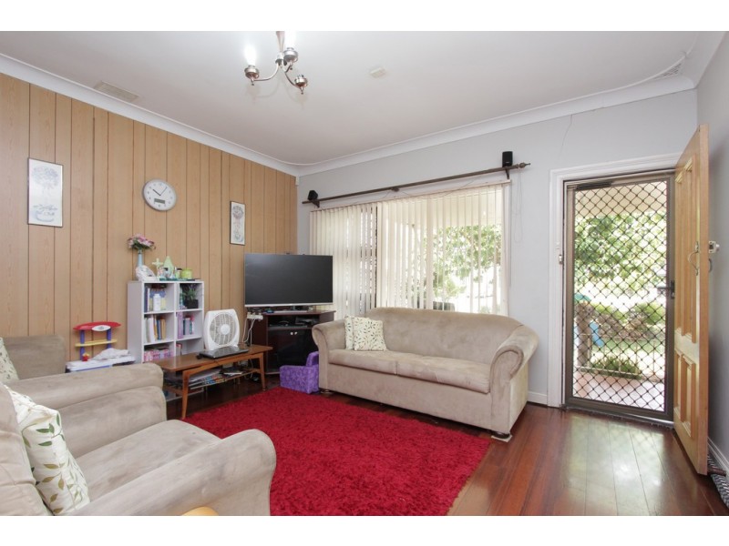 2 North Street, Beckenham WA 6107