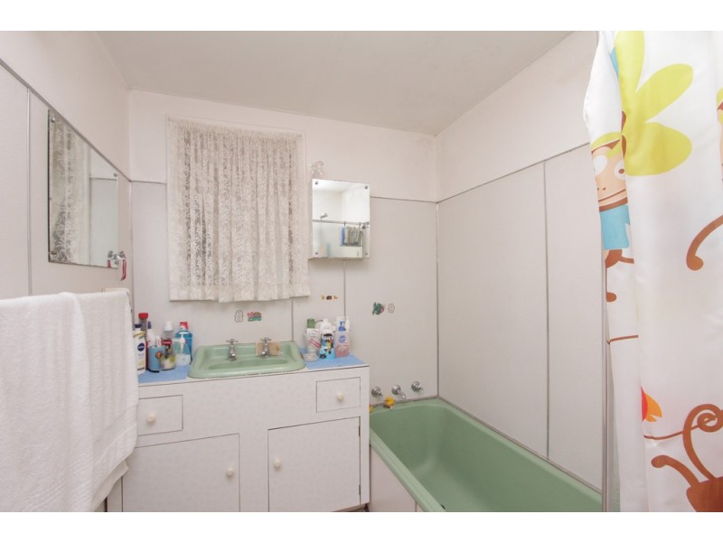 2 North Street, Beckenham WA 6107