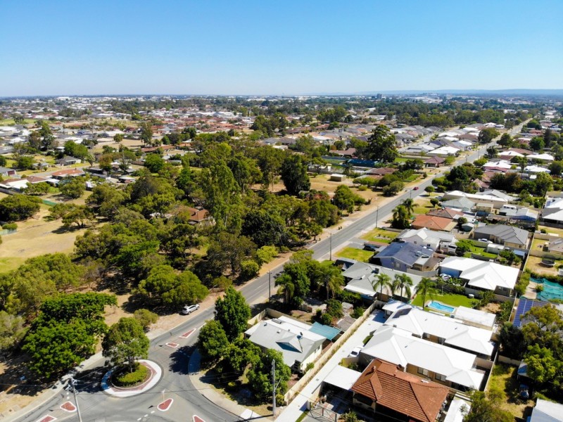 2 North Street, Beckenham WA 6107