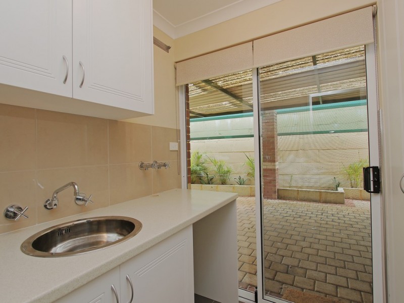 6/201 Glen Iris Drive, Jandakot WA 6164