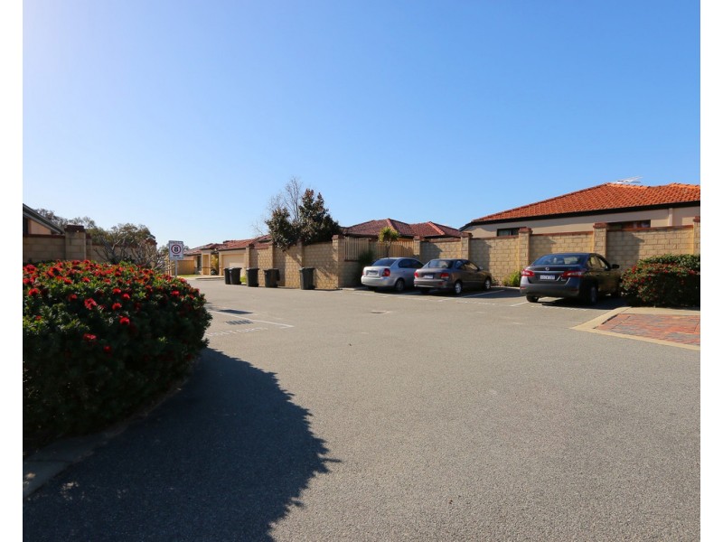 8/6 Bridal Crescent, Kenwick WA 6107