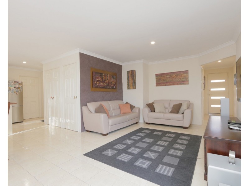 8/6 Bridal Crescent, Kenwick WA 6107