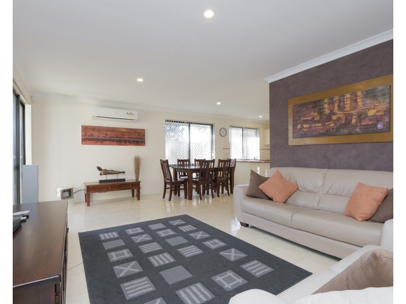 8/6 Bridal Crescent, Kenwick WA 6107
