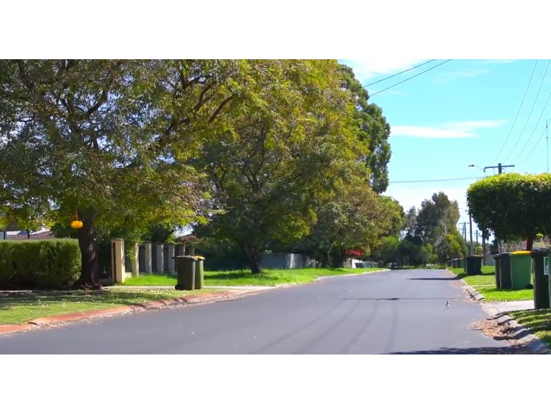 3 Herndon Close, Cannington WA 6107