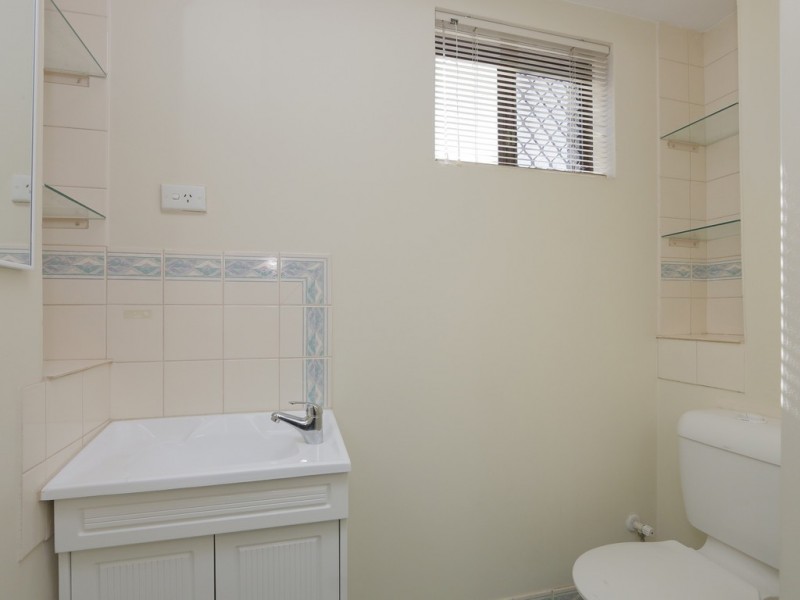 32 Juniper Way, Forrestfield WA 6058