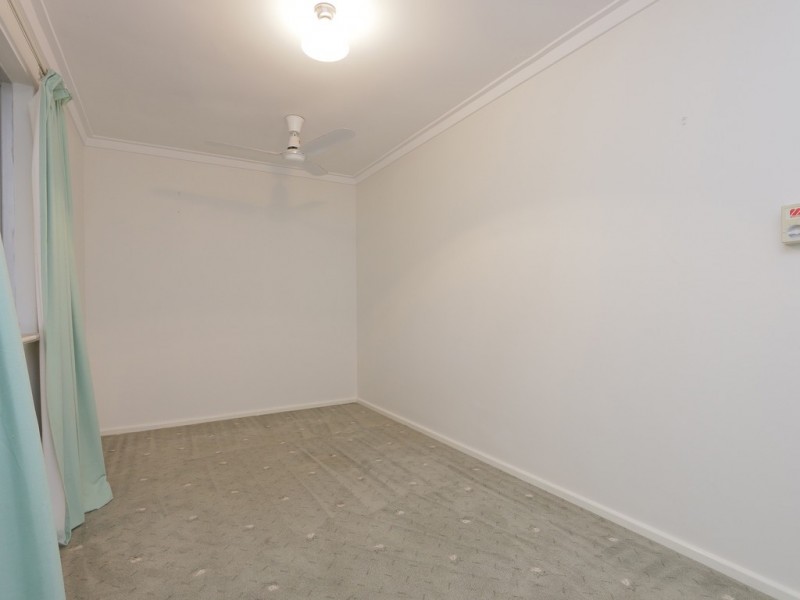 32 Juniper Way, Forrestfield WA 6058