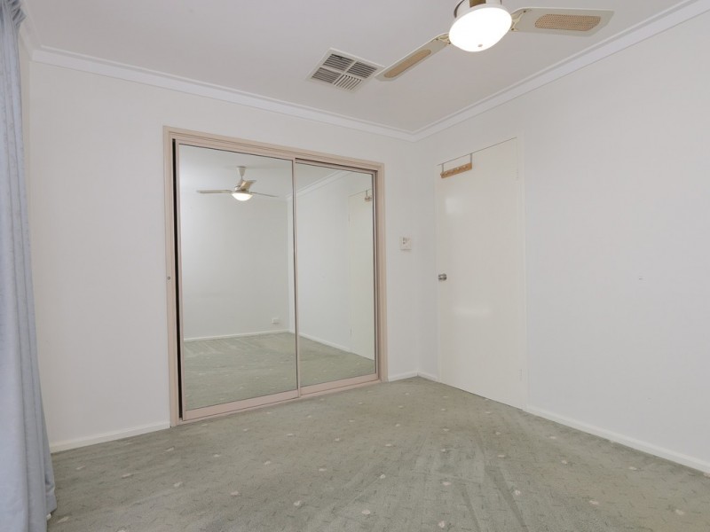 32 Juniper Way, Forrestfield WA 6058