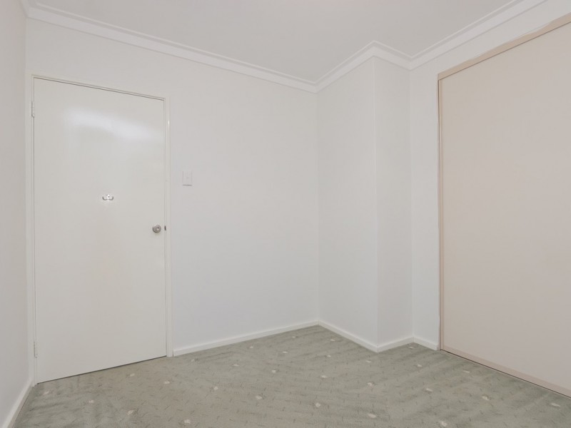 32 Juniper Way, Forrestfield WA 6058
