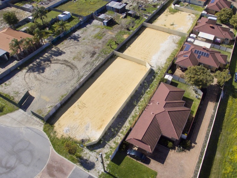 34B Longhurst Way, Queens Park WA 6107