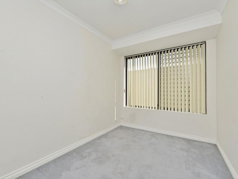 453 Belgravia St, Cloverdale WA 6105