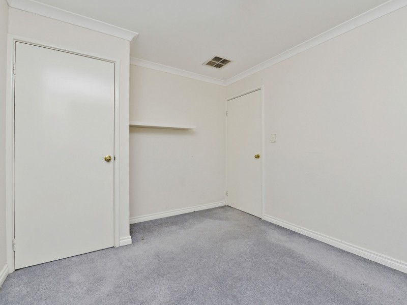 453 Belgravia St, Cloverdale WA 6105