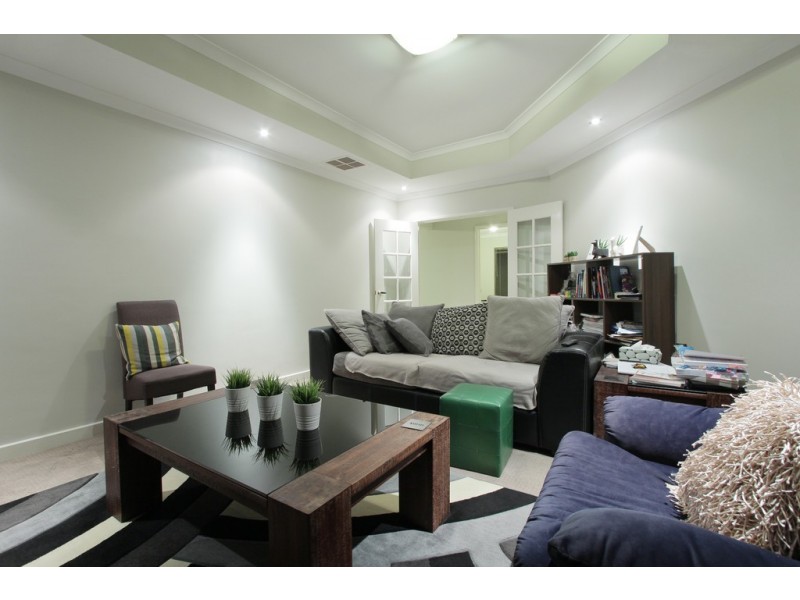 3/122 Thomas Street, Queens Park WA 6107