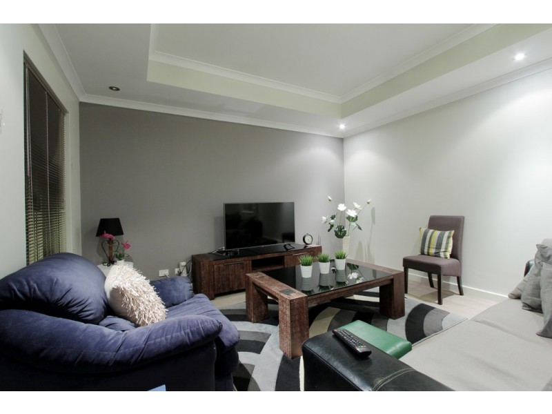 3/122 Thomas Street, Queens Park WA 6107